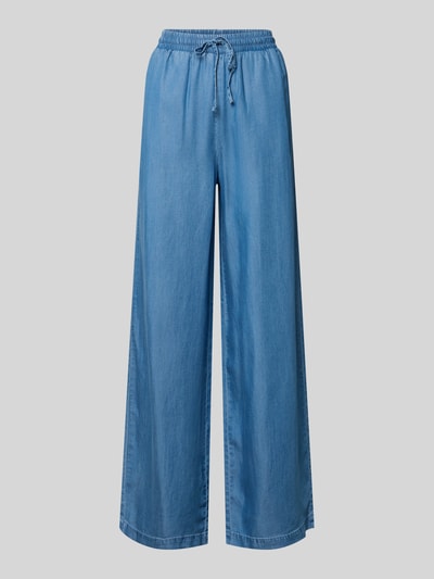 Produktfoto, weite Damenhose aus hellblauem Denim mit geradem Bein und Tunnelzugbund, glatte Textur, kein Gürtel aus Leder von BOSS abgebildet.