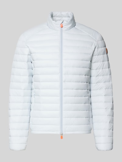 Produktfoto, hellblaue Steppjacke mit Zweiwegereißverschluss Modell 'Alexander' von SAVE THE DUCK, regular Fit, glatte Struktur, seitliche Reißverschlusstaschen