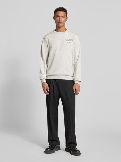 Les Deux Sweatshirt mit Label-Print Modell 'West Side' Hellgrau Melange 1