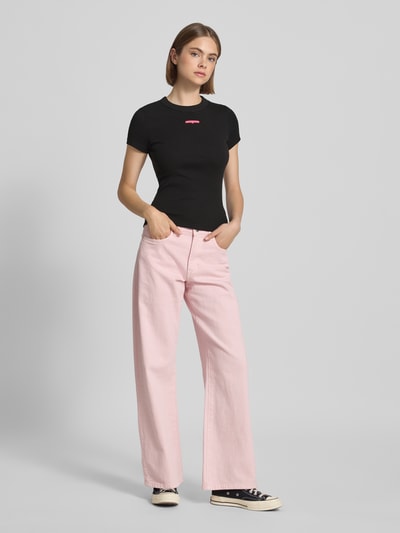 Tommy Jeans T-shirt o kroju slim fit z prążkowaniem Czarny 1