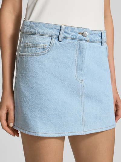 Neo Noir Jeansrok met steekzakken, model 'Coddie' Lichtblauw - 3