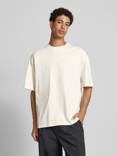 Pegador T-shirt o kroju oversized z wyhaftowanym logo Złamany biały 4