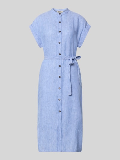 Produktfoto, Hemdblusenkleid aus Leinen mit Bindegürtel Modell 'AMATISTA' von ECOALF in Hellblau, gerader Schnitt, Rundhalsausschnitt, glatte Textur