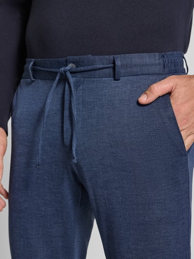 Zuitable Spodnie o kroju slim fit z wiązaniem model ‘SpartaFlex’ Granatowy 3