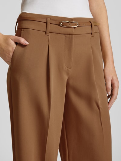 Christian Berg Woman Wide Leg Stoffhose mit Bundfalten Camel 3