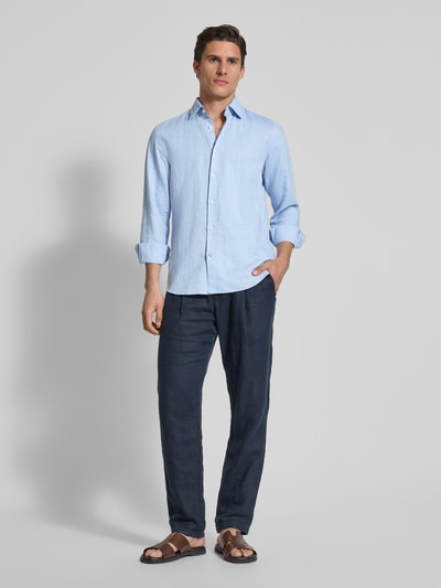 BOSS Casual Fit Businesshemd aus Leinen-Baumwoll-Mix Hellblau 1
