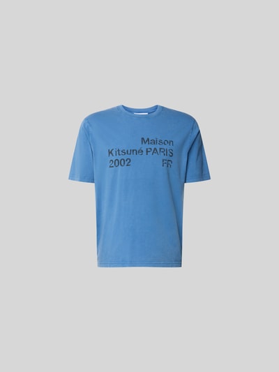 Produktfoto, Relaxed Fit T-Shirt mit Logo-Print von MAISON KITSUNÉ aus reiner Baumwolle in Blau, kurzärmelig mit Rundhalsausschnitt, Rückenlänge 69 cm bei Größe M