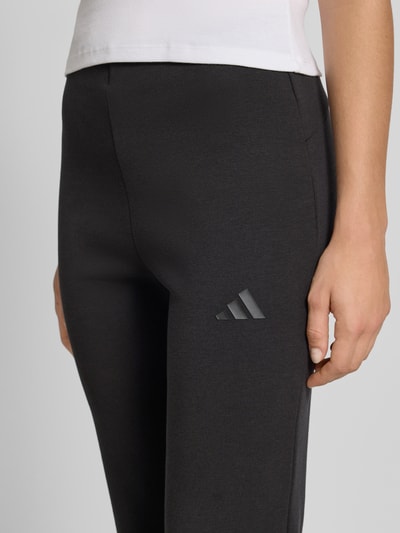 adidas Sportswear Spodnie dresowe o rozkloszowanym kroju z elastycznym pasem Czarny 3