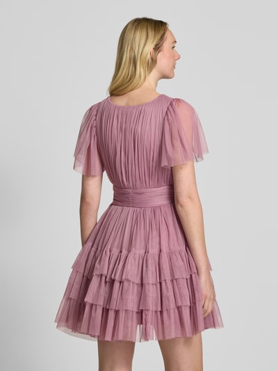 LACE & BEADS Cocktailkleid im Stufen-Look mit V-Ausschnitt Rose 5