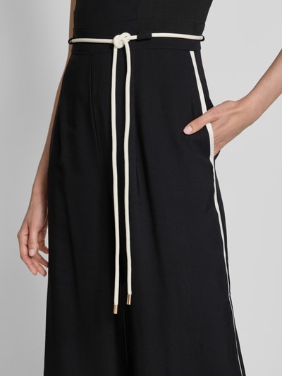 Forever New Jumpsuit mit Herz-Ausschnitt Black 3