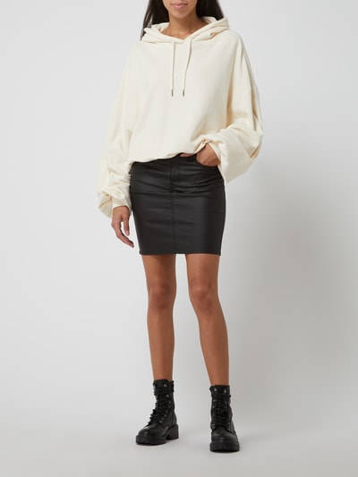 Vero Moda Minirok in leerlook, model 'Faith' Zwart - 1