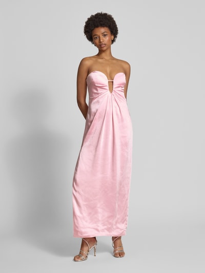 Bardot Abendkleid mit tiefem V-Ausschnitt Modell 'CLEA' Rose 4