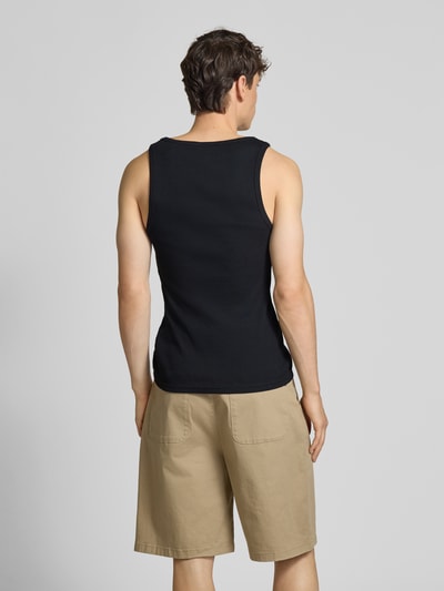 REVIEW Tanktop in Ripp-Optik mit Label-Stitching Black 5