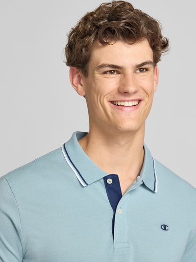 Champion Koszulka polo o kroju slim fit z naszywanym logo Morski 3