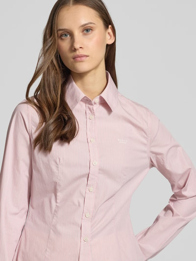 GUESS Jeans Slim Fit Hemdbluse aus reiner Baumwolle Pink 3