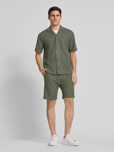 MCNEAL Regular Fit Shorts mit Strukturmuster Khaki 1