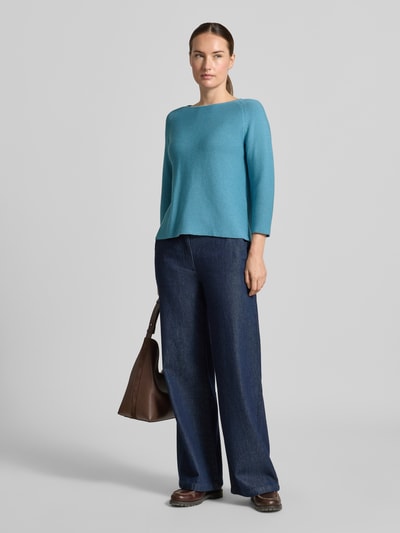 Vrouwenmodel draagt turquoise boxy fit pullover uit zuivere katoen model 'ADDOTTO' van Weekend Max Mara, donkere jeans, Dames pullover van Weekend Max Mara, full body frontaal
