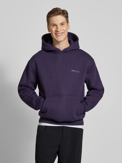 REVIEW Hoodie mit Kapuze Aubergine 4