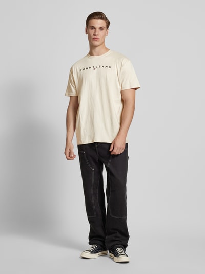 Tommy Jeans T-Shirt mit Label-Print Beige 1