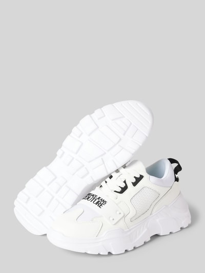 Versace Jeans Couture Sneaker mit Schnürverschluss Modell 'FONDO' Weiss 4