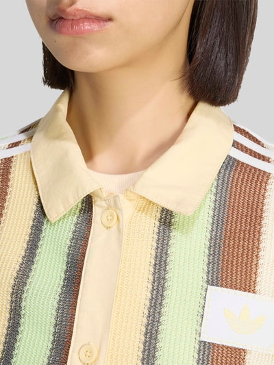 adidas Originals Koszulka polo o krótkim kroju z detalami z logo Jasnozielony 3