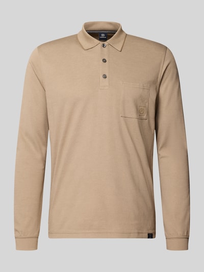 Produktfoto, Regular Fit Poloshirt in Two-Tone-Machart von LERROS aus Baumwoll-Mix in Beige mit Brusttasche, Logo und Knopfleiste.