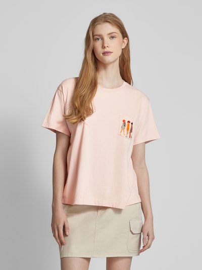 Oilily T-shirt o kroju oversized z wyhaftowanym motywem model ‘TUXEN’ Beżowy 4