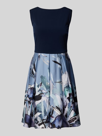 Swing Cocktailkleid mit floralem Muster Hellblau 2