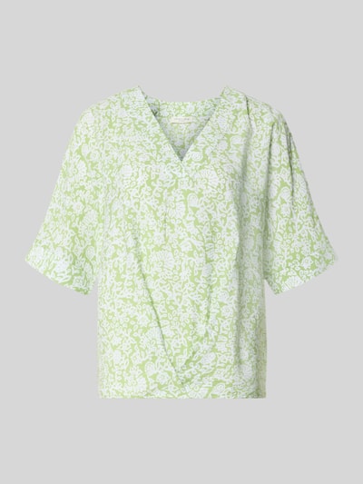 Produktfoto, Regular Fit Bluse mit V-Ausschnitt und 1/2-Arm van Christian Berg Woman, all-over look in lichtgroen-wit, context dames blouse