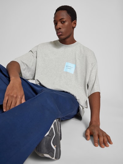 VETEMENTS Oversized T-Shirt in melierter Optik Mittelgrau Melange 3