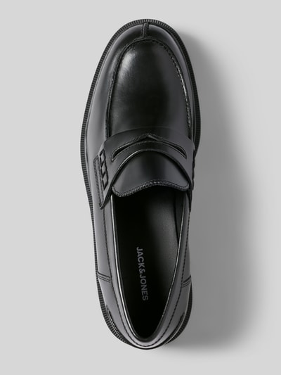 Produktfoto, Loafer aus echtem Leder von JACK & JONES in Schwarz mit Zierbesatz, profilierter Sohle und abgerundeter Passform.