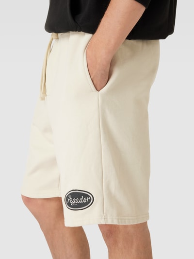 PEGADOR Sweatshorts mit Label-Detail Modell 'Boyd' Offwhite 3