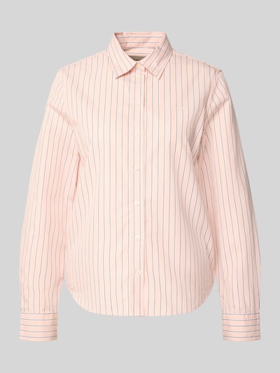 Produktfoto, Regular Fit Bluse mit Label-Stitching Modell 'ONEBUY' von Gant aus reiner Baumwolle, Hemdblusenkragen, Knopfleiste, rosa mit blauen Streifen