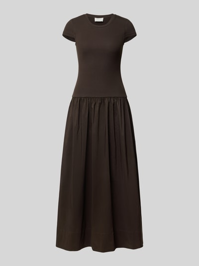 Produktfoto, Maxikleid im 2-in-1-Look Modell 'Tuscany' von Neo Noir aus Reine Baumwolle in dunklem Braun, A-Linie, Rundhalsausschnitt, lange ausgestellte Form