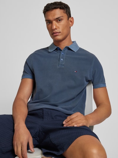 Tommy Hilfiger Regular Fit Poloshirt mit Logo-Stitching Rauchblau 3