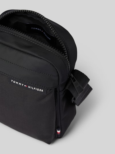 Tommy Hilfiger Umhängetasche mit Label-Details Modell 'TH ELEMENT' Black 5