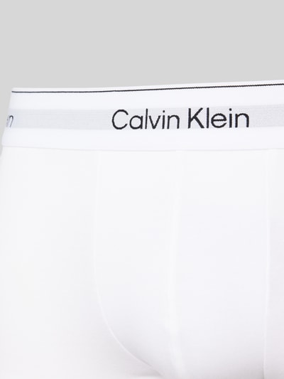 Calvin Klein Underwear Obcisłe bokserki z elastycznym paskiem z logo w zestawie 3 szt. Biały 2