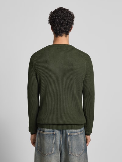 JACK & JONES Sweter z dzianiny z okrągłym dekoltem model ‘PANNEL’ Ciemnozielony 5