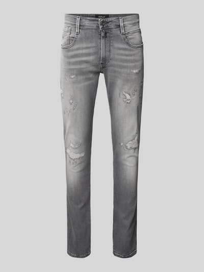 Produktfoto, Slim Fit Jeans im Destroyed-Look Modell 'Anbass' von Replay, grauer Baumwoll-Elasthan-Mix mit markanten Used-Effekten, Herren Jeans, Bundweite 42 cm, Innenbeinlänge 81 cm, Vorderansicht.