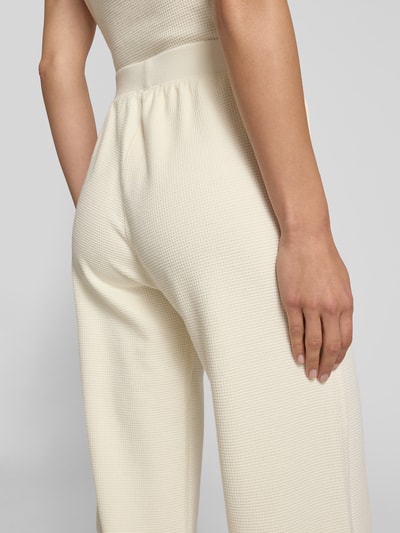 Christian Berg Woman Flared Culotte mit Strukturmuster Offwhite 3