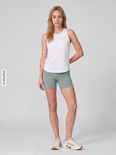 Nike Training Eng anliegende Sportshorts mit Logo-Print Modell 'Tempo' Khaki 1