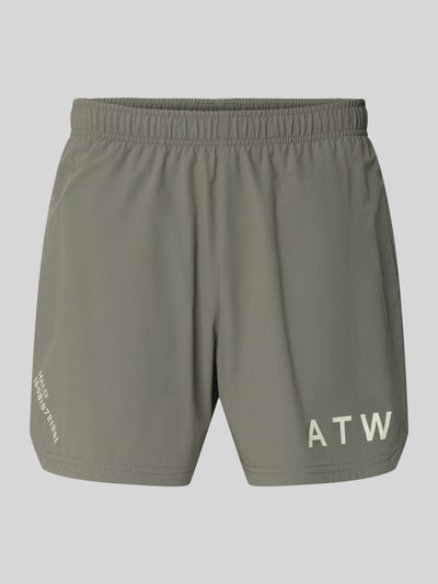Produktfoto, Shorts mit elastischem Bund von HALO in Olivgrün aus Material-Mix mit Stretch-Anteil, Regular-Fit, Label-Print, neutrale Struktur