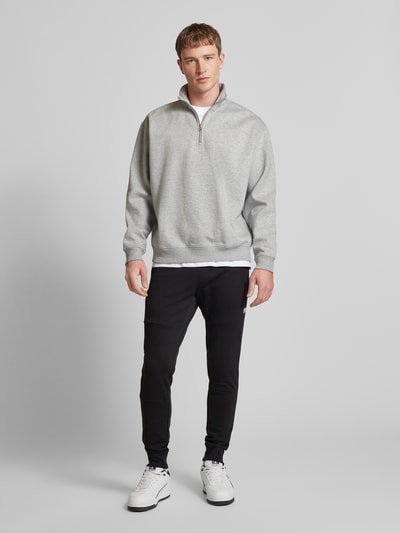 Jack & Jones Slim Fit Sweatpants mit Reißverschlusstaschen Modell 'WILL' Black 1