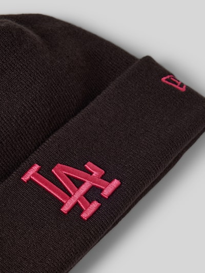 New Era Beanie mit Label-Detail Pink 2