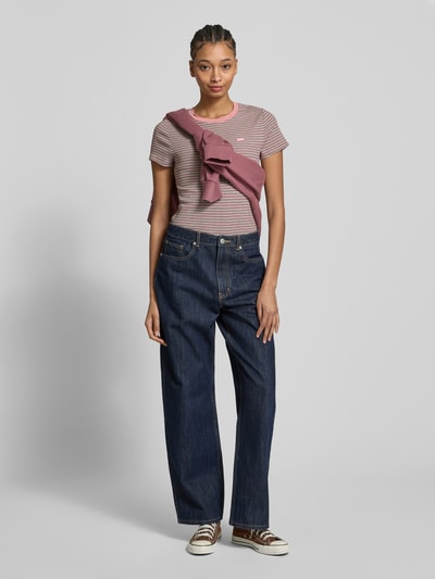 Levi's® T-shirt met labelmotief Lichtroze - 1