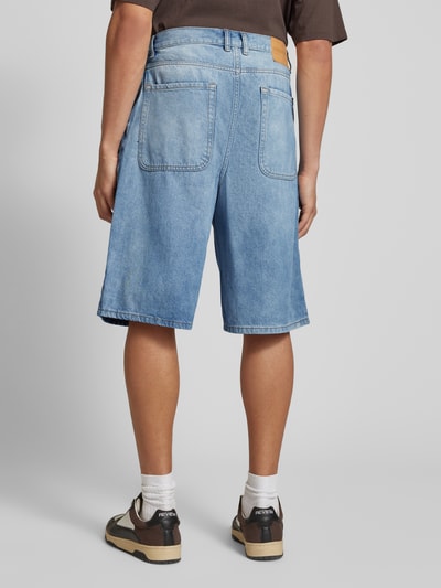 REVIEW Baggy Fit Jeans Shorts mit Eingrifftaschen - Jorts Hellblau 5