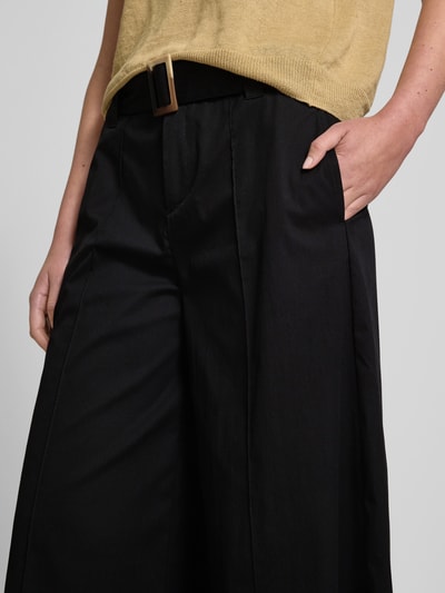 MAC Stoffhose mit Gürtel und Eingrifftaschen Modell 'Carletta' Black 3