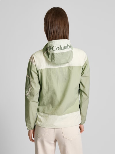 COLUMBIA Windbreaker mit Label-Print Modell 'CHALLENGER II' Hellgruen 5