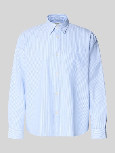 Produktfoto, Relaxed Fit Freizeithemd aus reiner Baumwolle Modell 'OXFORD SHIRT' von SELECTED HOMME w paski, niebiesko-biały, Kent kołnierzyk, długi rękaw.