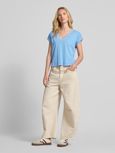 Jake*s Casual T-Shirt mit geripptem V-Ausschnitt Sky 1